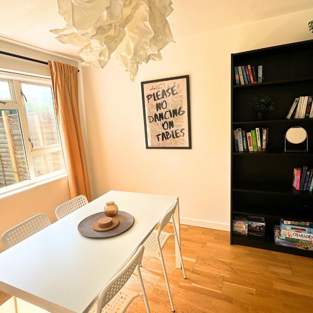 Newly Refurbished 2 Bed In Thame 아파트 외부 사진